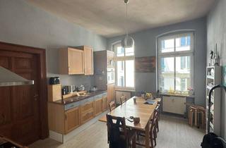 Wohnung mieten in Burgstraße 66, 06114 Giebichenstein, Tolle 4-Zimmer-Wohnung mit praktischer Aufteilung nahe Saalepromenade (WG-geeignet)