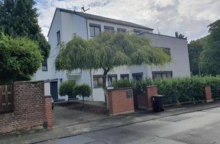 Lofts mieten in Dr. Kürten-Straße 11, 50354 Hürth, Außergewöhnliche loftartige Dachgeschosswohnung mit herrlichem Blick ins Grüne