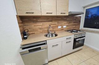 Wohnung mieten in 68199 Neckarau, Frisch renovierte 4-Zimmer Wohnung im 3. OG in Mannheim-Rheinau