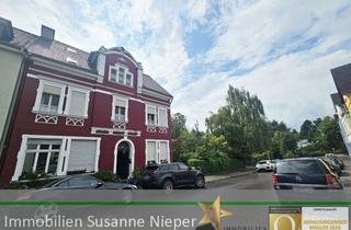 Haus kaufen in 42655 Solingen-Mitte, Potenzial zum Wachstum – 3-Familienhaus, zwei Garagen und Baugrundstück