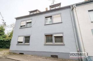 Haus kaufen in 66538 Neunkirchen, TRIO - Dreifamilienhaus mit neun Garagen und Stellplätzen in ruhiger Lage von Neunkirchen!