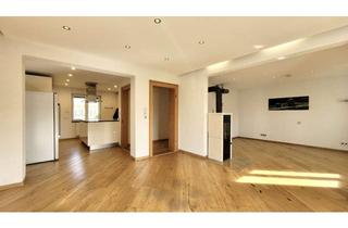 Doppelhaushälfte kaufen in 79771 Klettgau, Sonnige Doppelhaushälfte mit viel Potenzial in guter Wohnlage