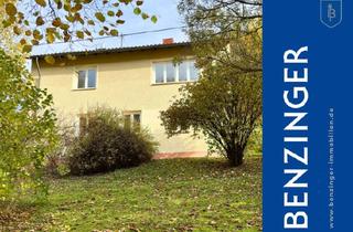 Einfamilienhaus kaufen in 72574 Bad Urach, Naturnah und stadtnah zugleich – gepflegtes Einfamilienhaus mit Doppelgarage