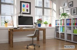 Wohnung kaufen in 42489 Wülfrath, 3-Zimmer-Wohnung nebst Balkon