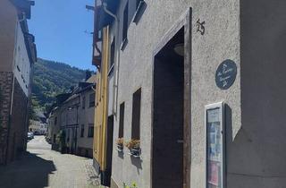 Haus kaufen in 56820 Senheim, Gepflegtes Moselhaus sofort als Wohnhaus oder Ferienhaus nutzbar