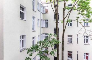 Mehrfamilienhaus kaufen in 13357 Berlin, Berlin-Wedding - Mehrfamilienhaus mit Ausbaupotenzial im Wedding