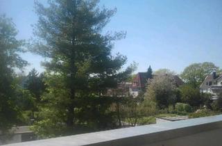 Wohnung kaufen in 45239 Essen, Essen - ETW 4,5 Zi. in Essen-Fischlaken Klima Aufzug Kamin Parkett Loggia