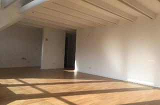 Wohnung kaufen in 50968 Köln, Köln - Maisonette-Dachgeschoss-Wohnung in Köln-Raderthal mit Südbalkon