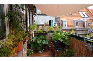 Wohnung kaufen in 50937 Köln, Köln - Charmanter Altbau mit sonnigem Balkon, im Herzen von Sülz