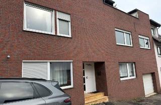 Einfamilienhaus kaufen in 53343 Wachtberg, Wachtberg - Sanierungsbedürftiges Raumwunder mit Entwicklungspotenzial