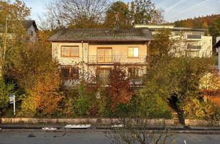 Mehrfamilienhaus kaufen in 63607 Wächtersbach, Wächtersbach - Zweifamilienhaus, 2 Wohnungen plus Einliegerw., ohne Provision