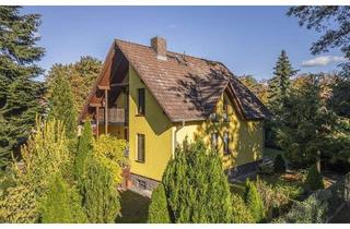 Einfamilienhaus kaufen in 14612 Falkensee, Falkensee - Charmantes und energiesparendes Einfamilienhaus mit Einliegerwohnung in zentraler und ruhiger Lage