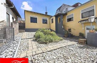 Einfamilienhaus kaufen in 63549 Ronneburg, Ronneburg - Modernisiertes EFH mit Doppelgarage, Garten und viel Gemütlichkeit