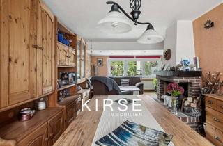 Wohnung kaufen in 42579 Heiligenhaus, Dachgeschosswohnung mit Kamin & Spitzboden – vermietetes Anlageobjekt in Heiligenhaus