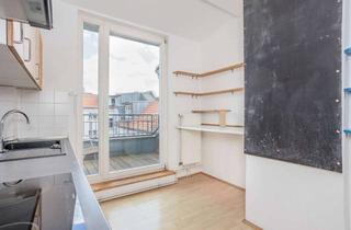 Wohnung kaufen in Choriner Straße 61, 10435 Prenzlauer Berg, Wohnen über zwei Etagen am Kollwitzplatz!