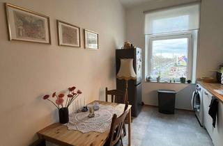 Wohnung mieten in 40547 Lörick, Helle Altbauwohnung für junge Paare mit Charme in Düsseldorf-Lörick – 70 m², Einzug ab 15.12.