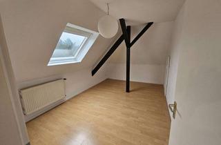 Wohnung mieten in Bahnhofstraße 42, 58332 Schwelm, Erstbezug nach Sanierung: 4-Zimmer-Dachgeschosswohnung in Schwelm