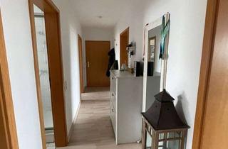 Wohnung mieten in Freien Straße 28, 31319 Sehnde, 3-Zimmer-Wohnung mit Balkon/Neue EBK!/Garage