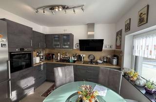 Wohnung mieten in 63075 Rumpenheim, Moderne 3-Zimmer-Wohnung mit Balkon und Blick ins Grüne in Offenbach-Bürgel