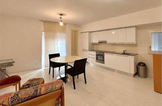 Wohnung mieten in Bernhard-Winter-Str 11, 55120 Mombach, 1,5-Zimmer-Wohnung mit möblierter Küche und sonnigem Balkon und herrlicher Aussicht!