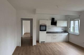 Wohnung mieten in Grillparzer Straße, 42699 Ohligs-Aufderhöhe, Sanierte 2-Zimmer Wohnung im EG in Solingen Ohligs/Aufderhöhe/Merscheid