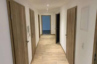 Wohnung mieten in Klosterallee, 09326 Geringswalde, Erschwinglich große & sanierte Wohnung mit vier Zimmern in Geringswalde