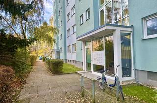 Wohnung mieten in Hendonstraße, 12305 Lichtenrade, Sanierte 2-Zimmer-Wohnung mit Balkon und Aufzug