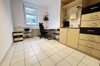 Wohnung mieten in 71063 Sindelfingen, 3-Zimmer- oder 2,5-Zimmerwohnung als 2er oder 3er WG in Sindelfingen Mittte