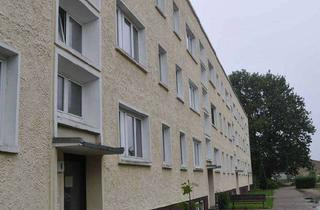 Wohnung mieten in Merzdorferstr., 15837 Baruth, Helle 3 Zimmer Wohnung * Balkon * Keller * Stellplatz *