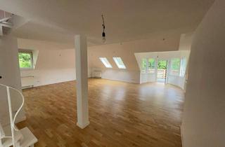 Wohnung mieten in Bergstraße 16, 67316 Carlsberg, Lichtdurchflutete 4-Zi-Maisonette mit Galerie, Balkon & Waldblick in Carlsberg