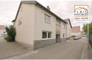 Einfamilienhaus kaufen in 67112 Mutterstadt, Einfamilienhaus mit Garage und Nebengebäuden – für Praxis, Büro, Wohnung in Mutterstadt