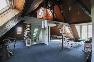 Haus kaufen in 51109 Merheim, Charmanter Altbau mit 3-4 Einheiten auf großem Grundstück–Ideal für Selbstnutzer und Kapitalanleger