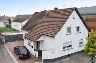 Haus kaufen in 68623 Lampertheim, Kuscheliges Zuhause, kernsaniert! Baugrundstück mit Potenzial inklusive!