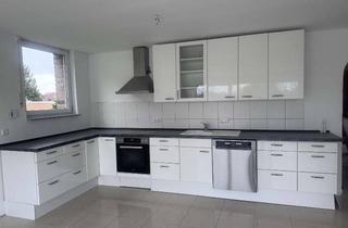 Wohnung mieten in 41372 Niederkrüchten, Schöne Maisonette-Wohnung mit großem Balkon am Hariksee