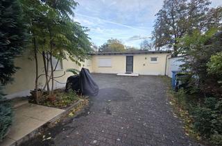 Haus mieten in 63450 Hanau, Charmanter Bungalow mit großem Garten in Stadtmitte Hanauzu vermieten