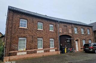 Bauernhaus kaufen in 41169 Mönchengladbach, Mönchengladbach - freistehendes Haus für Handwerker in Erkelenz Houverath