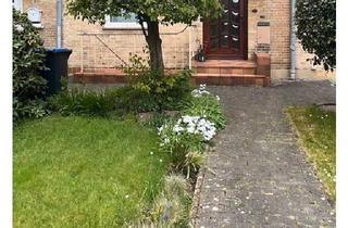 Haus kaufen in 24340 Eckernförde, Eckernförde - Reihenmittelhaus in ruhiger Lage in Eckernförde