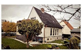 Einfamilienhaus kaufen in 04626 Schmölln, Schmölln - + + EINFAMILIENHAUS + WEIDENGRUND IN SCHMÖLLN + RUHIGE LAGE + +