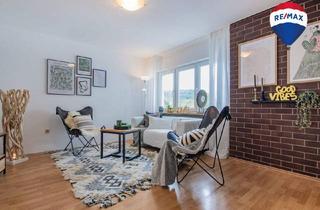 Haus kaufen in 79761 Waldshut-Tiengen, Waldshut-Tiengen - Bungalow auf eigenem Grundstück - solide Basis mit Charme und Ausbaureserve in Tiengen