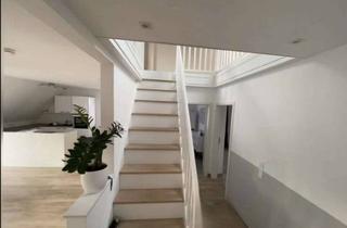 Wohnung kaufen in 45356 Vogelheim, Traumhafte, helle Maisonettewohnung in ruhiger Sackgasse von Essen-Vogelheim