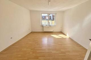 Wohnung kaufen in 12489 Adlershof, Bezugsfreie 2-Zimmer-Wohnung mitten in Adlershof
