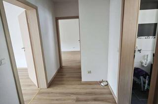 Wohnung kaufen in 69412 Eberbach, Modernisierte Maisonette-Wohnung mit Garten, Garage und Einbauküche in Eberbach