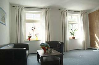 Wohnung kaufen in 03046 Cottbus, Attraktive 2-Zimmer-Wohnung mit Einbauküche, sonniger Süd-Ausrichtung