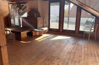 Wohnung kaufen in 89343 Jettingen-Scheppach, Top Preis - Dachgeschosswohnung mit Flair -sanierungsbedürftig- sucht neue Eigentümer