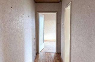 Wohnung kaufen in 93055 Ostenviertel, Renovierungsbedürftige Wohnung