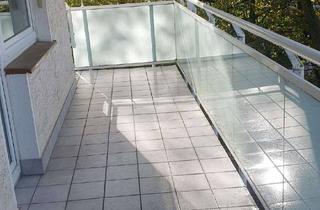 Wohnung kaufen in 61350 Bad Homburg, 2,5-Zimmer Wohnung im 2. OG mit Balkon in Bad Homburg