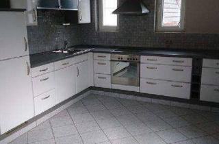 Wohnung mieten in Werrastraße, 45136 Bergerhausen, Helle 4-Zimmer Wohnung mit Balkon im 3. OG in Essen-Bergerhausen