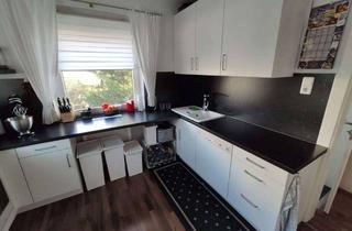 Wohnung mieten in Nähe John Deere 100, 66482 Zweibrücken, Gepflegte 3-Zimmer-Wohnung mit Balkon und EBK in Zweibrücken-Ernstweiler