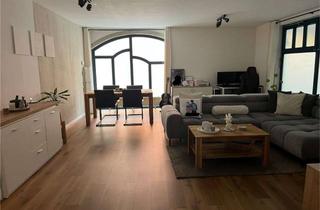 Wohnung mieten in 36251 Bad Hersfeld, Elegante 2,5-Zimmer Wohnung mit Balkon in Bad Hersfeld