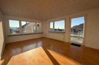 Wohnung mieten in 79739 Schwörstadt, 3-Zimmer Wohnung mit Balkon, Garten & PKW – Stellplatz ab Januar 2026 neu zu vermieten